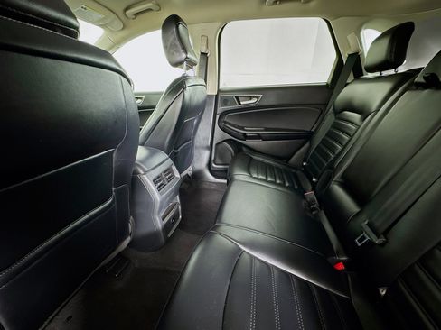 Used 2023 Ford Edge SEL image 42