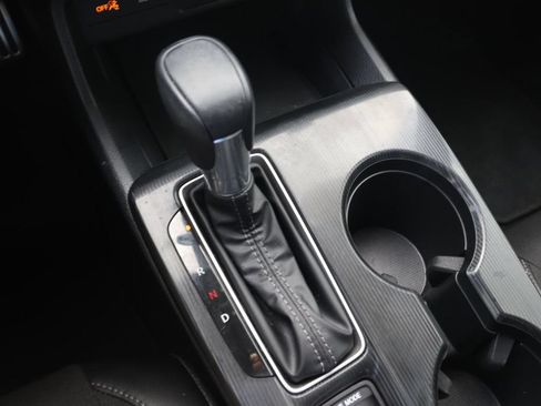 Used 2025 Honda Civic Sport image 20