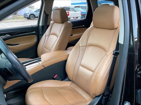 Used 2018 Buick Enclave Essence w/ Trailering Package image 8