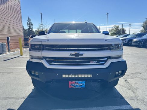 Used 2017 Chevrolet Silverado 1500 LTZ Z71 w/ LTZ Plus Package AWD/4WD image 8