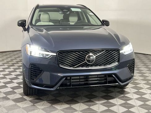 New 2026 Volvo XC60 T8 Ultra w/ Protection Package Premier AWD/4WD image 3
