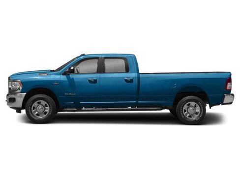 Used 2021 RAM 2500 Big Horn w/ Level 1 Equipment Group AWD/4WD image 3