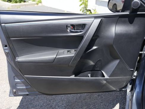 Used 2014 Toyota Corolla S FWD image 20