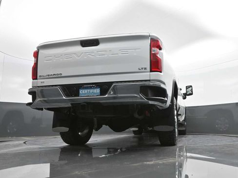 Used 2022 Chevrolet Silverado 3500 LTZ image 36