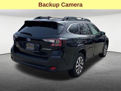 Certified 2025 Subaru Outback Premium image 8