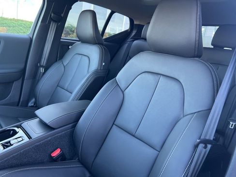 New 2026 Volvo XC40 B5 Plus w/ Protection Package Premier image 15