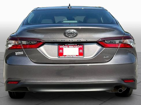 Used 2024 Toyota Camry LE w/ Convenience Package FWD image 5