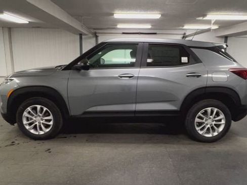 New 2026 Chevrolet TrailBlazer LS w/ LS Convenience Package FWD image 5