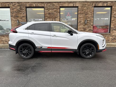 Used 2023 Mitsubishi Eclipse Cross Ralliart image 6