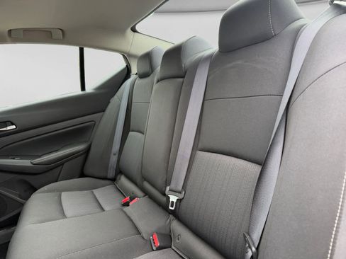 Used 2019 Nissan Altima 2.5 SV AWD/4WD image 13