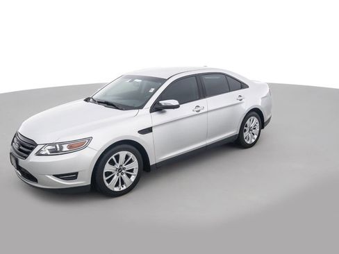 Used 2010 Ford Taurus Limited image 9