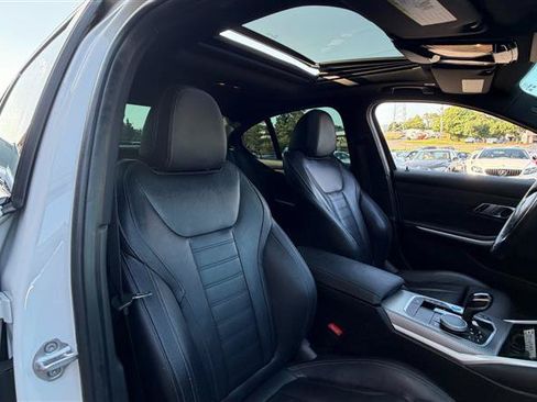 Used 2020 BMW M340i RWD image 18