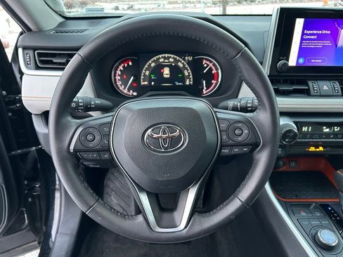 Used 2024 Toyota RAV4 Adventure image 14