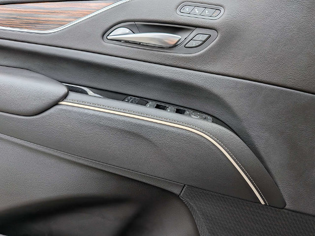 Used 2023 Cadillac Escalade Premium Luxury w/ LPO, Floor Liner Package AWD/4WD image 27