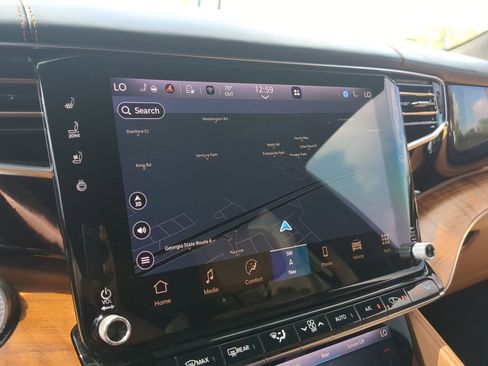 Used 2022 Jeep Grand Wagoneer Series III image 17