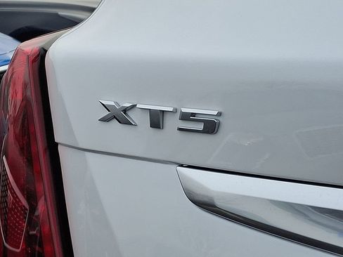 New 2026 Cadillac XT5 Premium Luxury w/ Driver Assist Package image 11