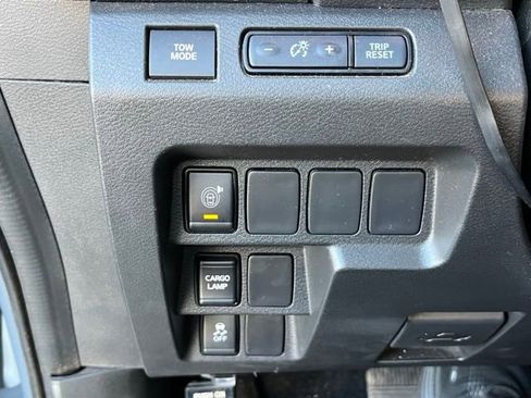 Used 2023 Nissan Frontier Pro-X w/ Technology Package RWD image 19