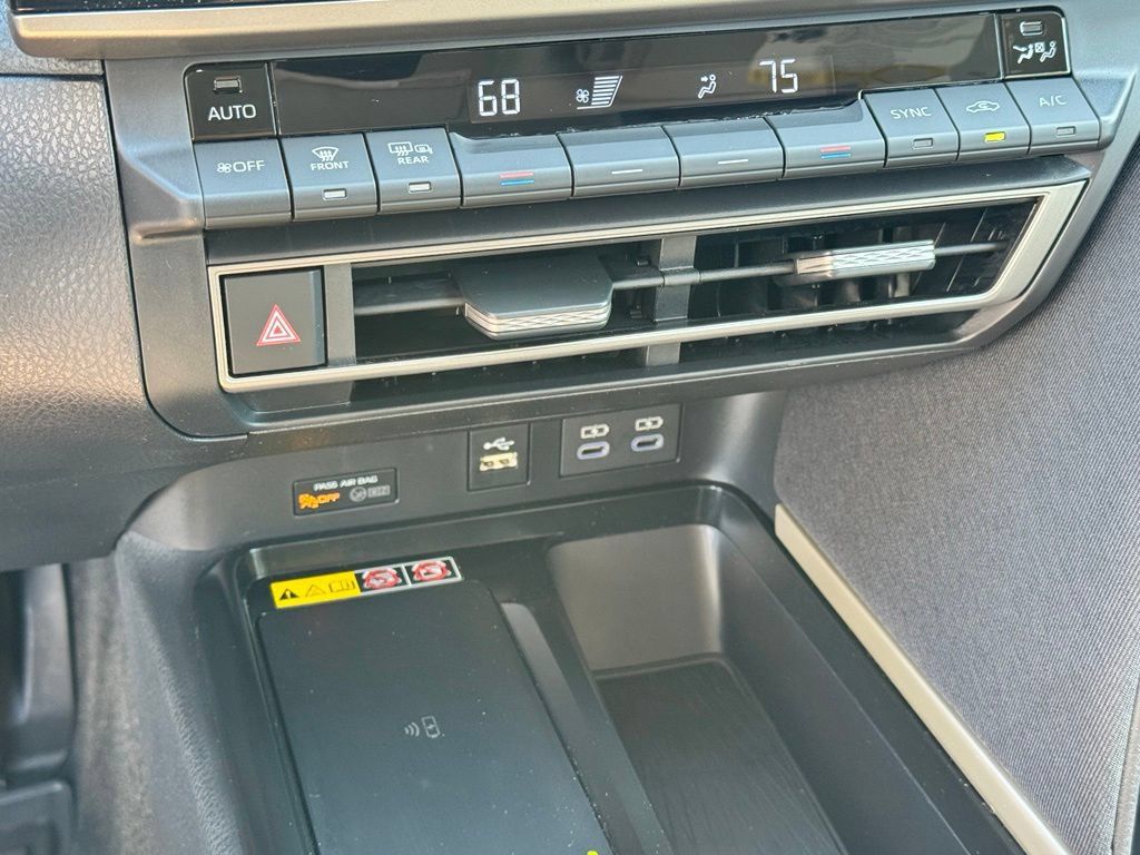 Used 2026 Toyota Camry LE FWD image 21
