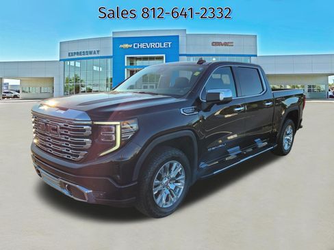 Used 2022 GMC Sierra 1500 Denali AWD/4WD image 3
