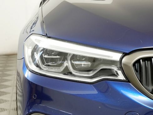 Used 2019 BMW M550i xDrive AWD/4WD image 11