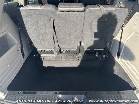 Used 2017 Dodge Grand Caravan SXT image 11