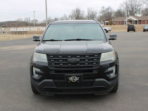 Used 2016 Ford Explorer Sport w/ Equipment Group 401A image 2