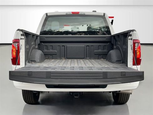 Used 2024 Ford F150 XL image 23