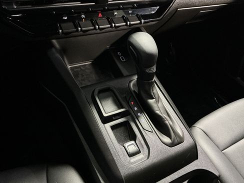 Used 2024 Chevrolet Colorado W/T RWD image 22