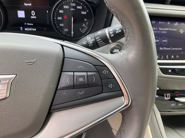 Used 2023 Cadillac XT5 Premium Luxury w/ Technology Package AWD/4WD image 13
