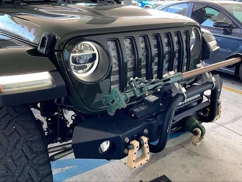 Used 2021 Jeep Wrangler Unlimited Rubicon AWD/4WD image 28