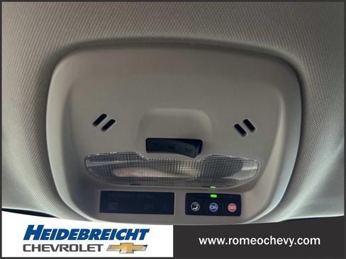 Used 2024 Chevrolet Trax LT w/ Driver Confidence Package FWD image 25