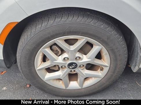 Used 2020 Kia Soul S image 4