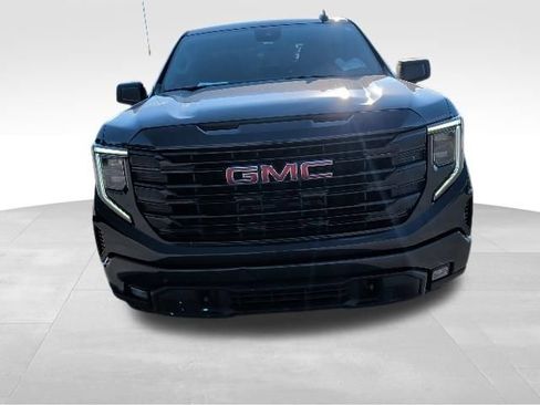 Used 2022 GMC Sierra 1500 Elevation AWD/4WD image 9