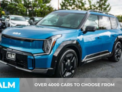 Used 2024 Kia EV9 GT-Line image 3