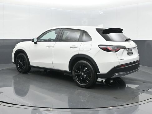 Certified 2026 Honda HR-V Sport image 16