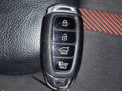 Used 2020 Hyundai Veloster Turbo FWD image 32