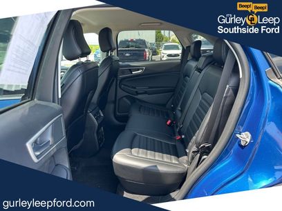 Used 2024 Ford Edge SEL w/ Convenience Package