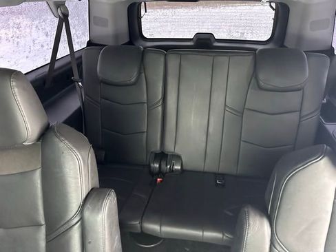 Used 2016 Cadillac Escalade ESV Premium image 39