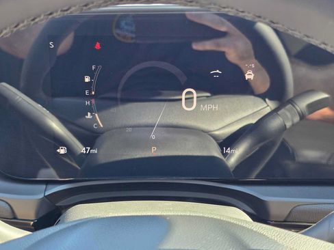 New 2026 Buick Envista Sport Touring w/ Convenience I Package FWD image 24