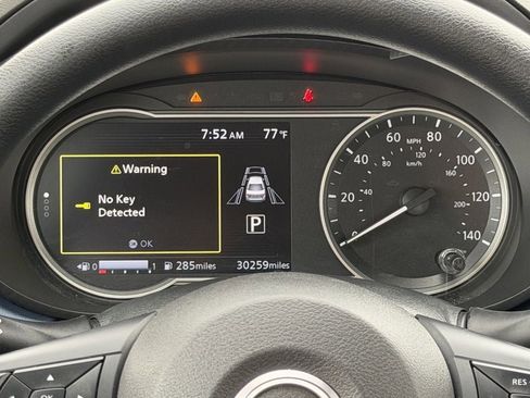 Used 2025 Nissan Versa SV FWD image 15
