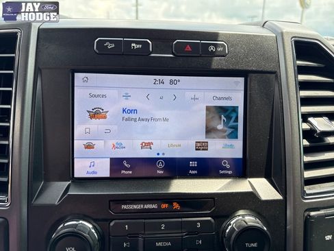 Used 2019 Ford F150 XLT w/ Equipment Group 302A Luxury AWD/4WD image 17