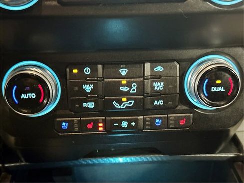 Used 2019 Ford F150 Lariat w/ Equipment Group 502A Luxury image 14