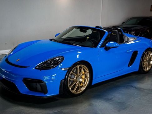 Used 2023 Porsche 718 Boxster Spyder RWD image 49