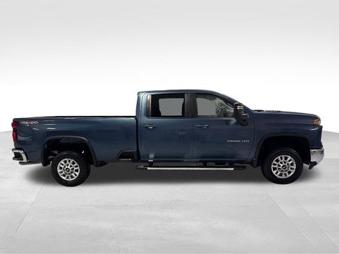 Used 2025 Chevrolet Silverado 2500 LT w/ Convenience Package AWD/4WD image 49