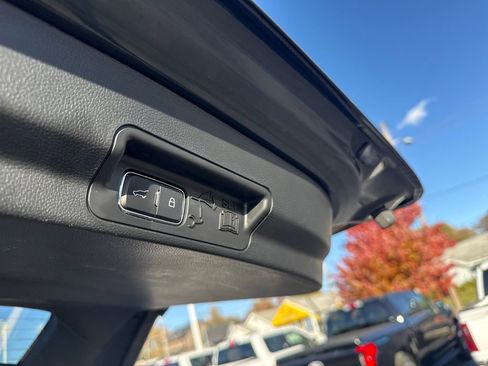 Used 2023 Ford Explorer XLT w/ Equipment Group 202A image 16