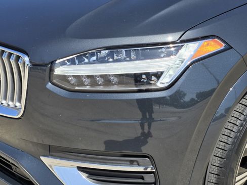Certified 2022 Volvo XC90 T6 Inscription AWD/4WD image 36