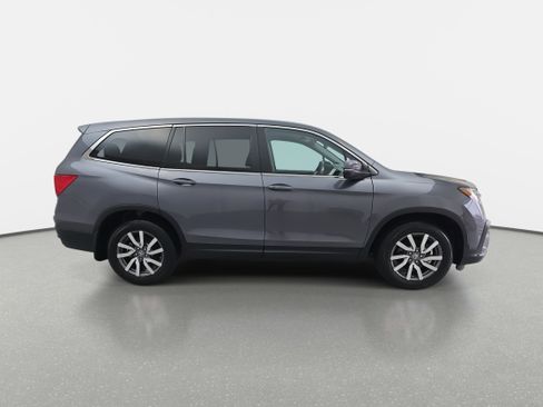 Used 2020 Honda Pilot EX image 4
