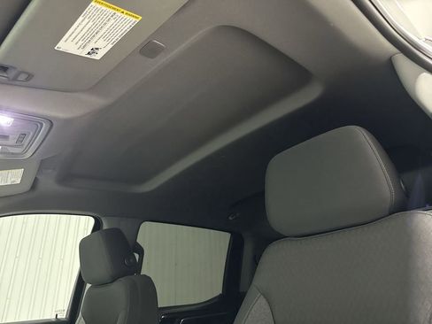 Used 2023 Chevrolet Silverado 1500 LT Trail Boss w/ Convenience Package II image 19