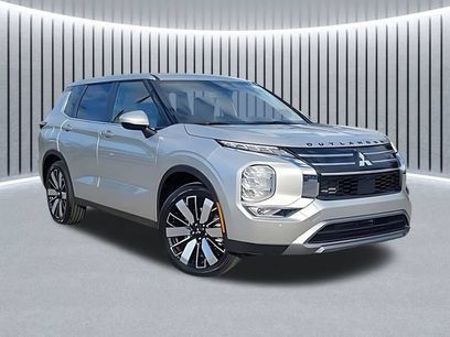 New 2026 Mitsubishi Outlander SE