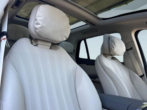 New 2026 Mercedes-Benz EQS 400 4MATIC SUV image 14